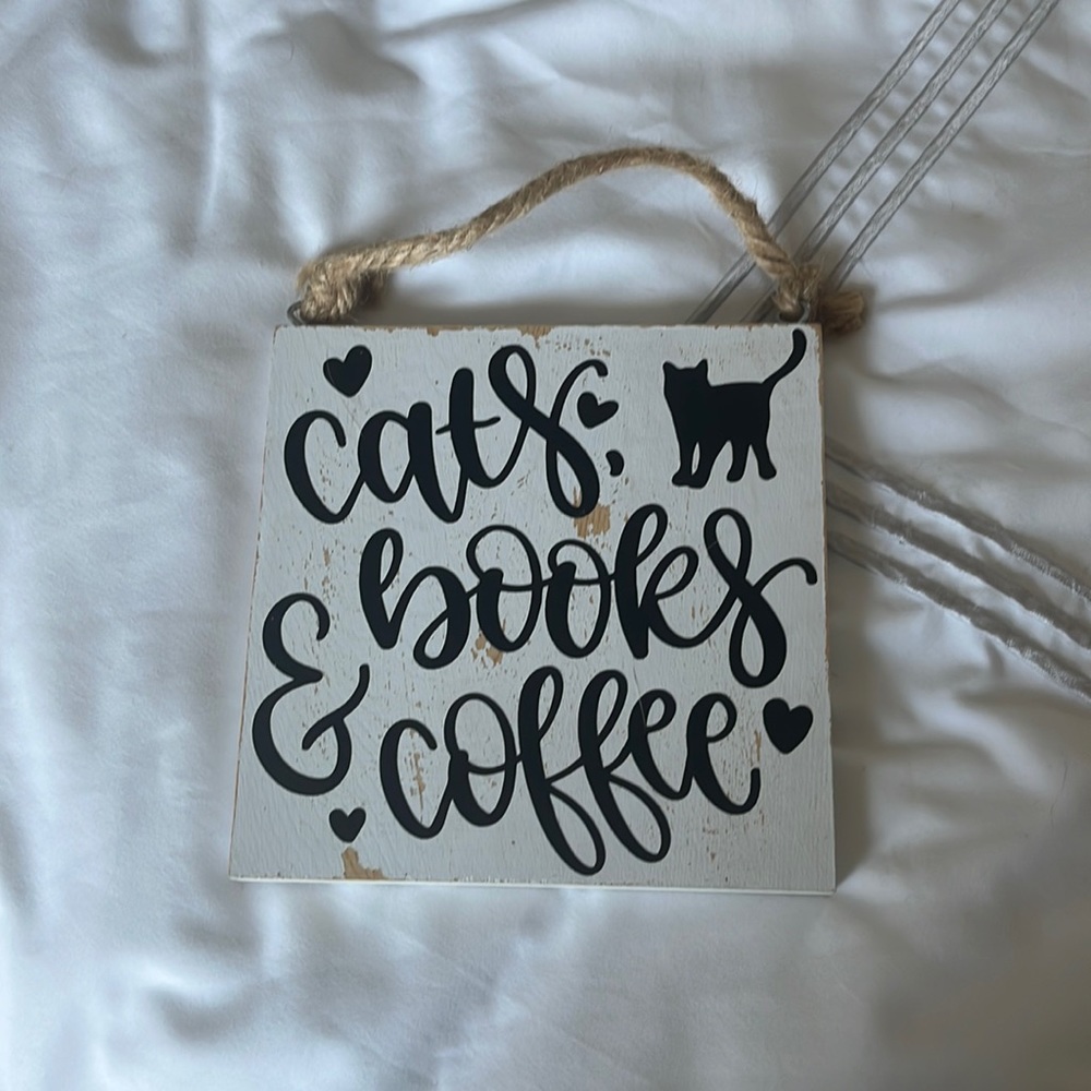 Hanging decor sign